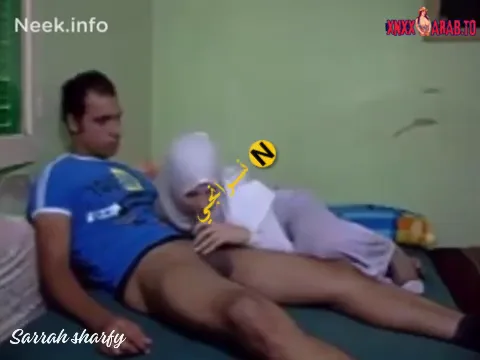 مصرية محجبة مع خطيبها في شقته تمصله وينيكها خلفي سكس مصري — لقطة 2