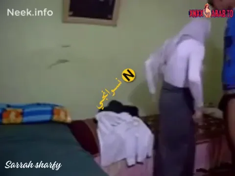 مصرية محجبة مع خطيبها في شقته تمصله وينيكها خلفي سكس مصري — لقطة 10