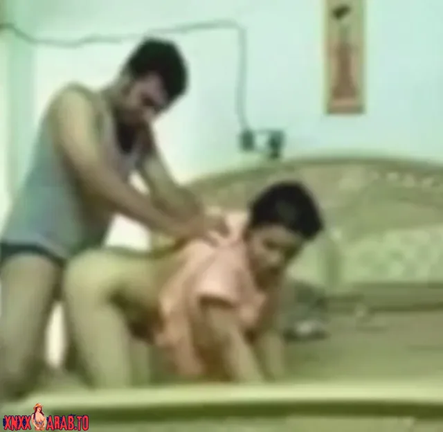 شاب ينيك اخته المطلقة في اوضتها سكس مصري قديم — لقطة 5