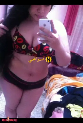 يخربيتك كل دي طيز سكس نودز مصري — لقطة 4