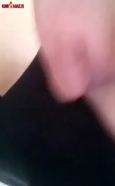 محجبة لبوة تمص زب زميلها في المكتب سكس مصري xnxx — لقطة 3