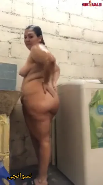 فيديو ميلف هايجة تصور لعشيقها وهي بتستحمى سكس نودز مصري — لقطة 5