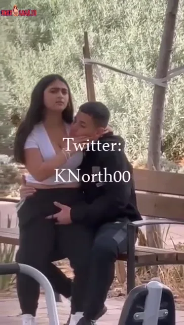 واخد صاحبته في الجنينة ونازل تقفيش فيها سكس مصري xnxx — لقطة 5
